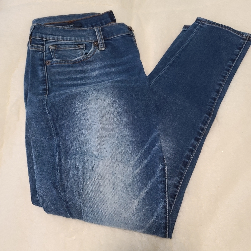 Jeans size 4 (lot 2)